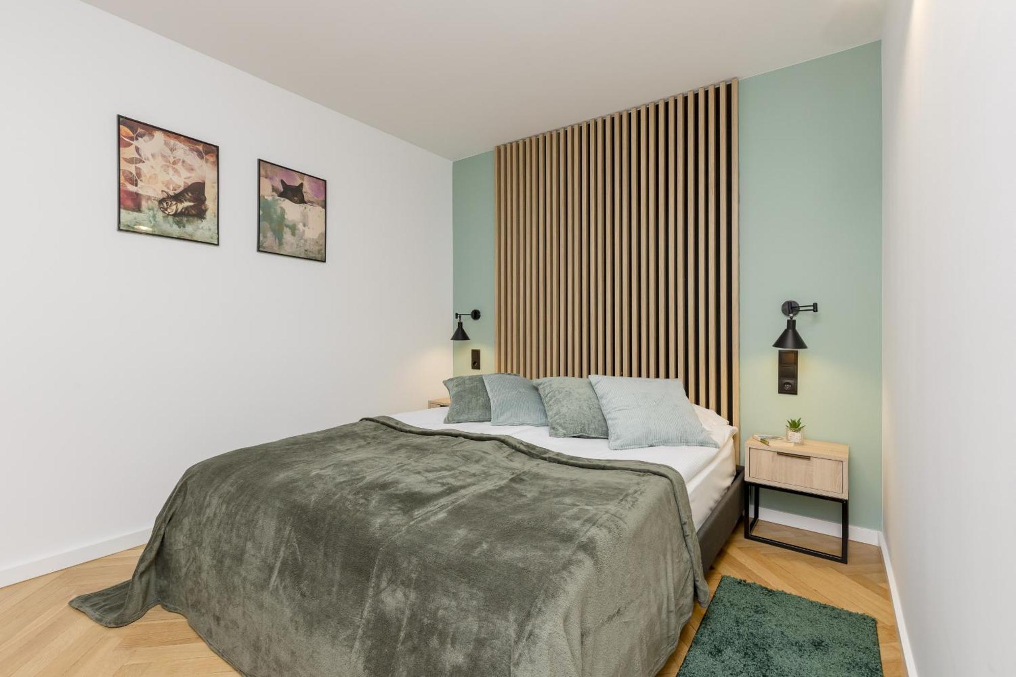 Aleja Solidarnosci Modern & Cozy Downtown By Renters Leilighet